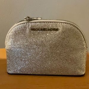 Michael Kors travel pouch NWT